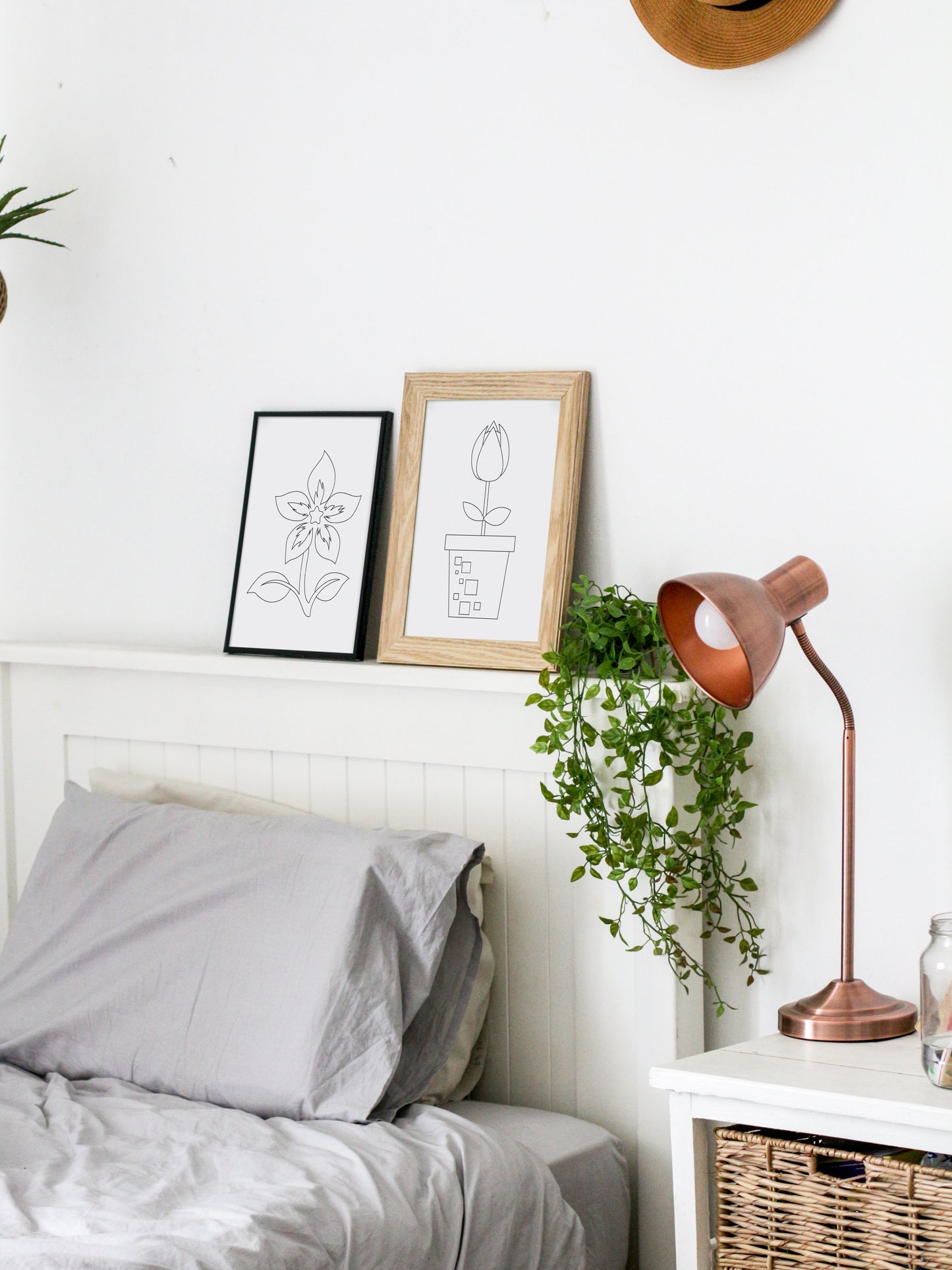 Blomsterlill fargeleggingsbok | 50 fargeleggingssider | PDF og PNG